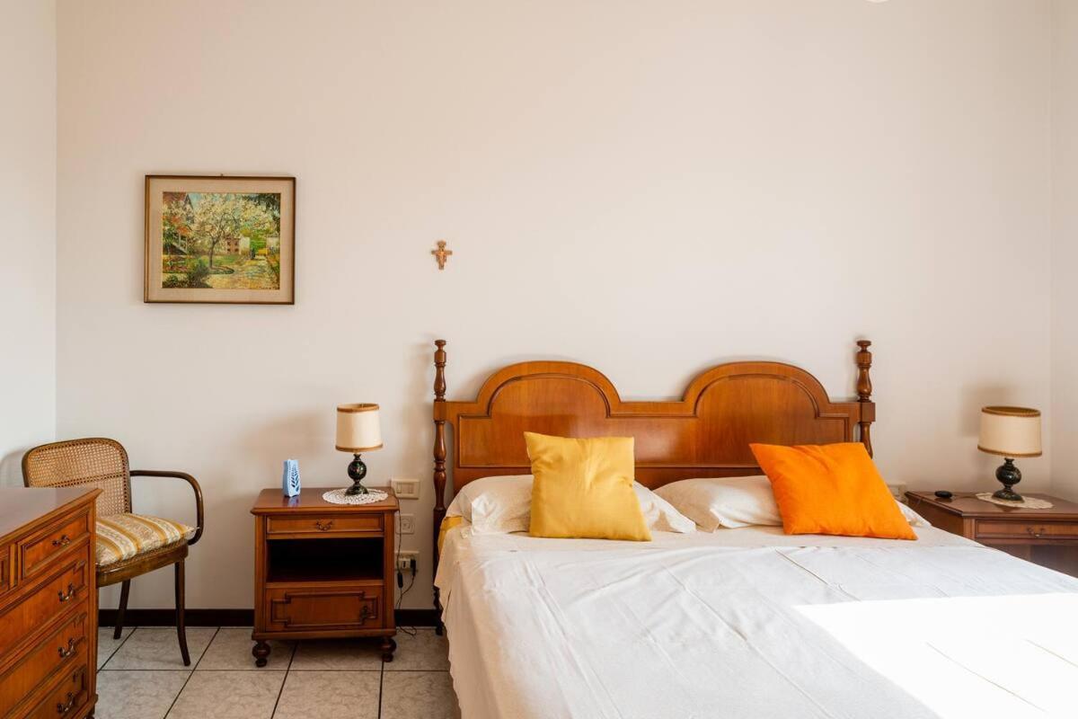 Apartament Casa De Rocco No Check In After 19 00 Brescia Zewnętrze zdjęcie