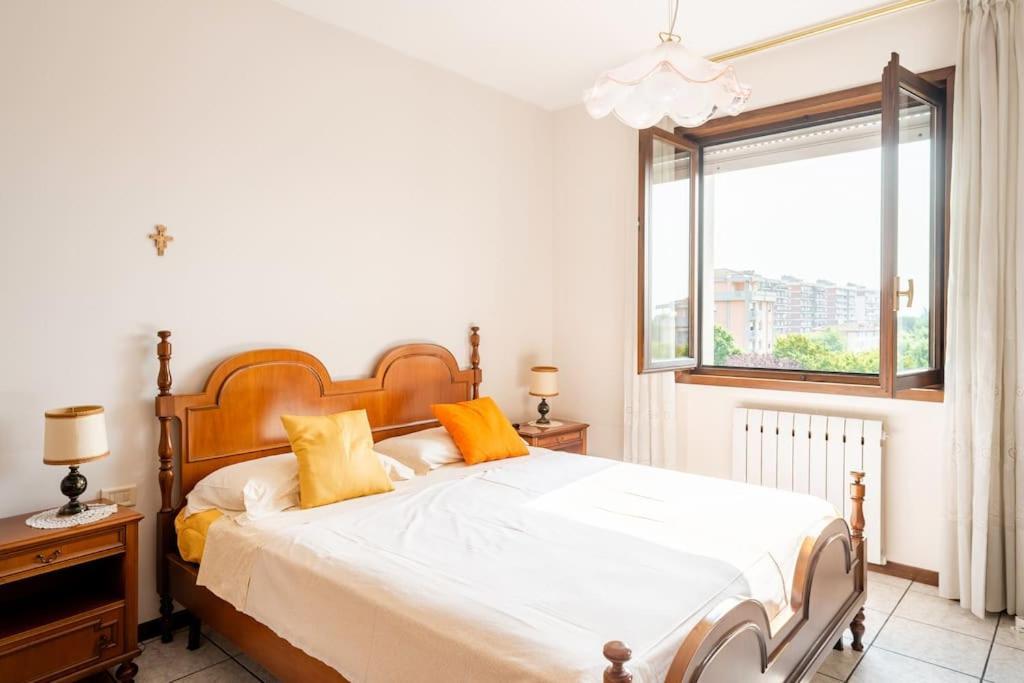 Apartament Casa De Rocco No Check In After 19 00 Brescia Zewnętrze zdjęcie