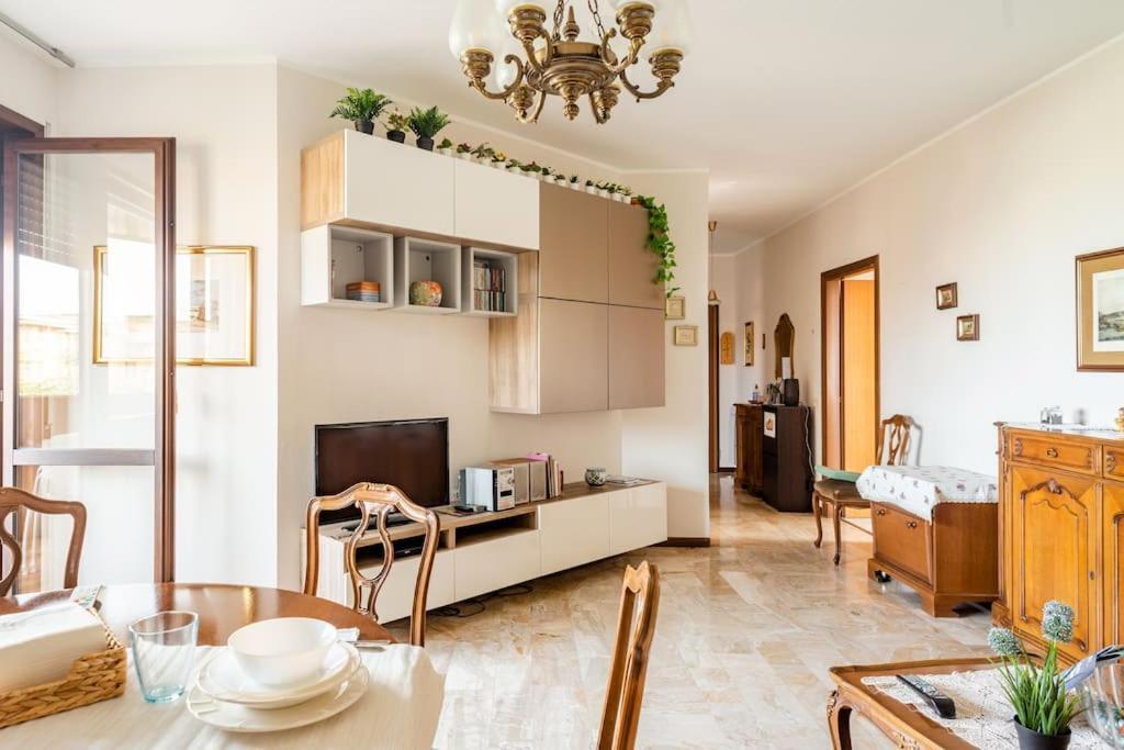 Apartament Casa De Rocco No Check In After 19 00 Brescia Zewnętrze zdjęcie