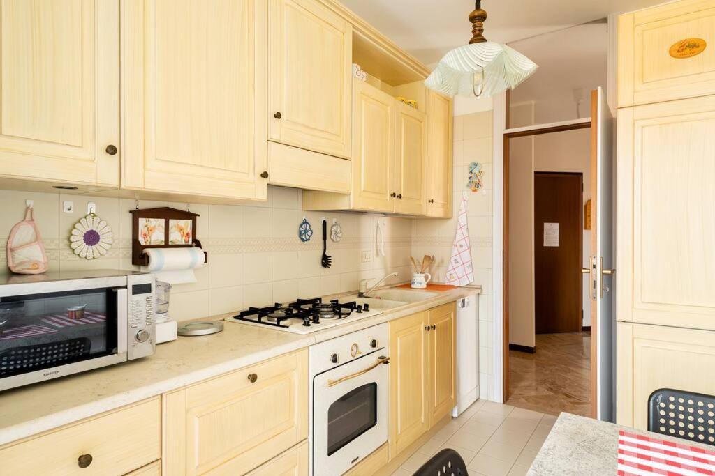 Apartament Casa De Rocco No Check In After 19 00 Brescia Zewnętrze zdjęcie